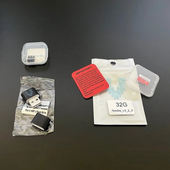 Vilros | Raspberry Pi 4 [Complete Kit] - Picture 4 of 8